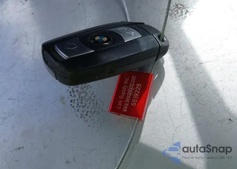 2013 BMW 128I z USA, uszkodzony, nr VIN WBAUP9C57DVS95841